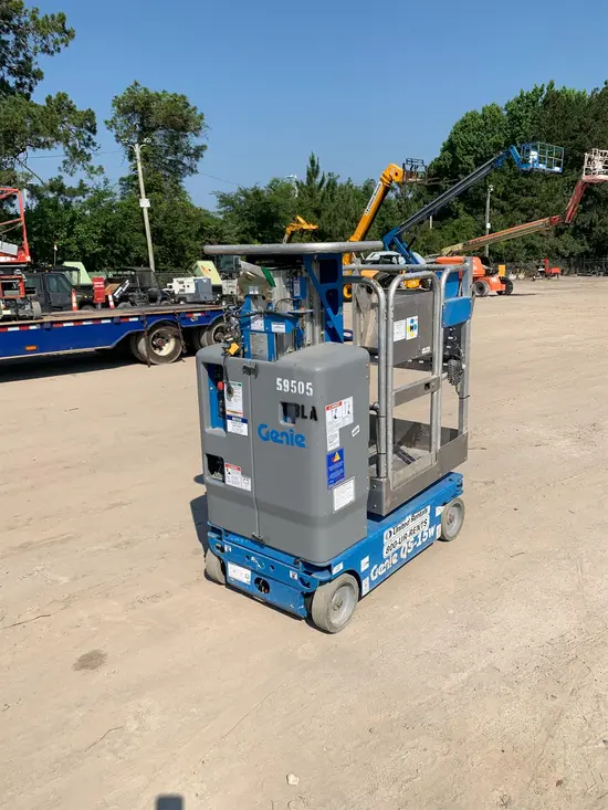 2018 Genie QS15W