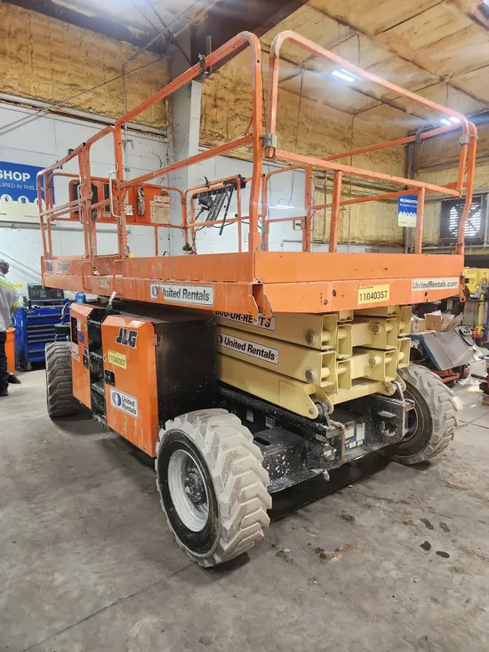 2020 JLG 330LRT Rough Terrain Scissor Lift
