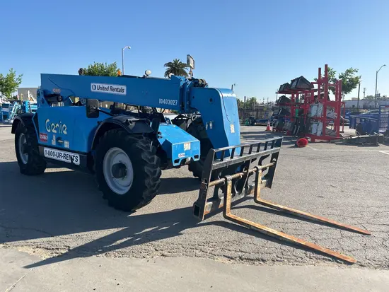 2015 Genie GTH-844 Forklift