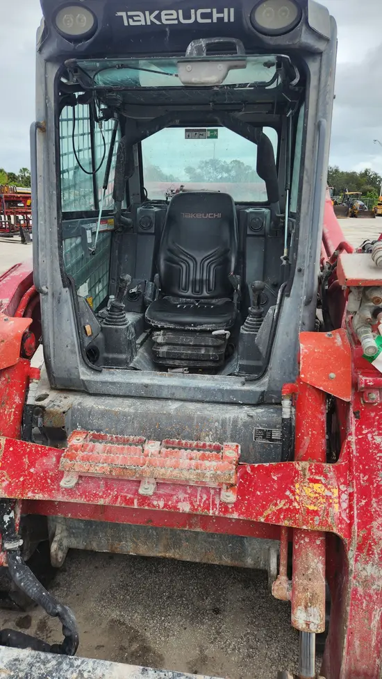 2018 Takeuchi TL12V2-CR Track Loader
