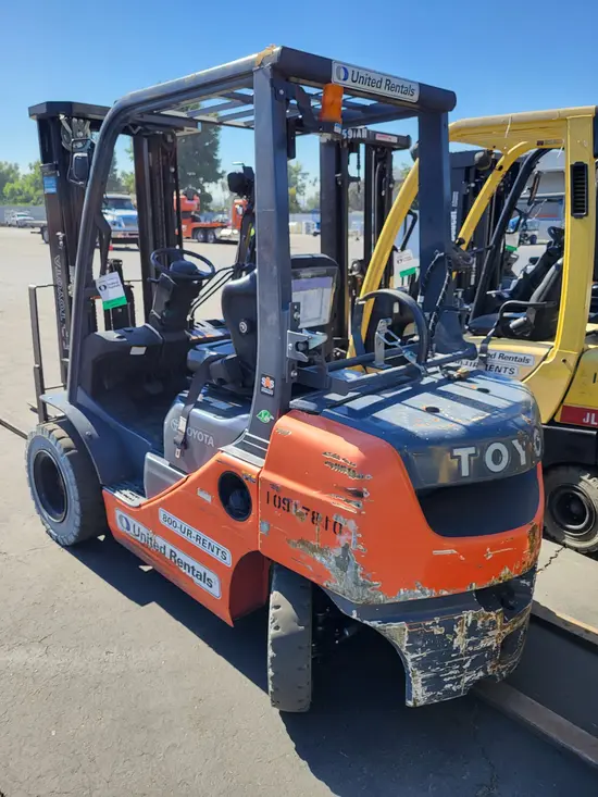 2019 Toyota 8FGU25 Warehouse Forklift