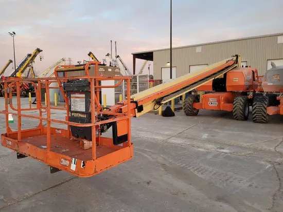2013 JLG 800S Boom Lift