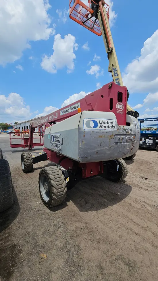 2016 MEC 60JD Boom Lift