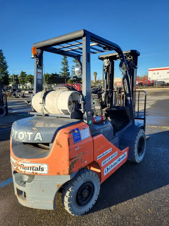 2020 Toyota 8FGU25 Warehouse Forklift