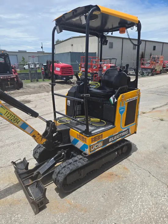 2021 JCB 19C-1E Mini Excavator