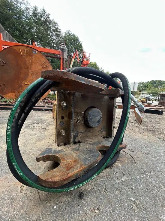 2019 Epiroc SB 452 Attachment