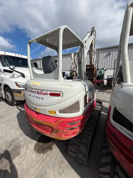 2020 Takeuchi TB235-2R Mini Excavator