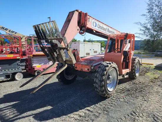 2015 SKYTRAK 8042 Forklift