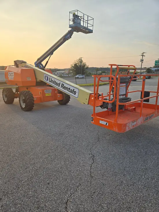 2017 JLG 600S Boom Lift