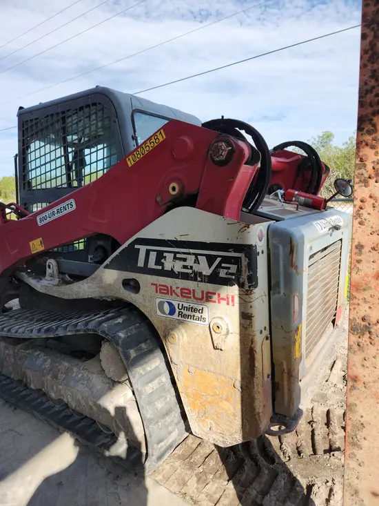 2018 Takeuchi TL12V2-CR Track Loader
