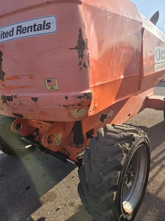 2013 JLG 800S Boom Lift