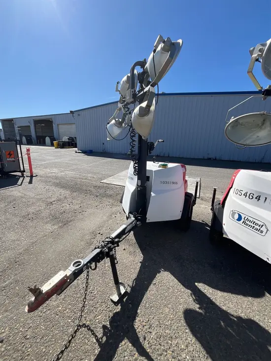 2015 Magnum Pro MLT6SM Portable Light Tower