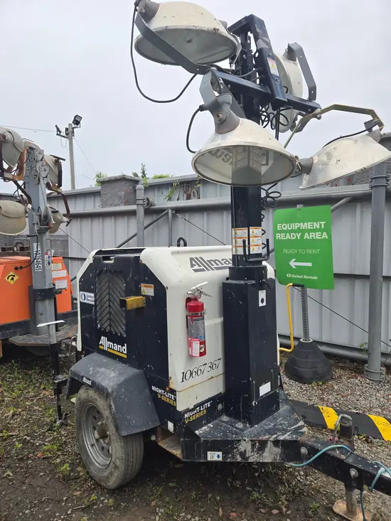 2017 Allmand NIGHT-LITE PRO Portable Light Tower