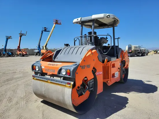 2019 Hamm HD+90iVV Double Drum Roller