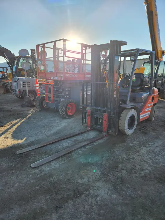 2019 Toyota 8FGU25 Warehouse Forklift