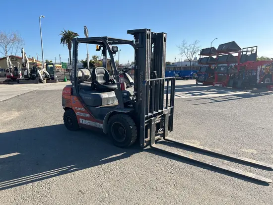 2019 Toyota 8FGU25 Warehouse Forklift