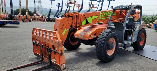 2017 XTREME XR1045 Forklift