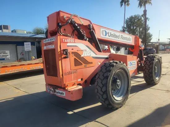 2015 SKYTRAK 6042 Forklift