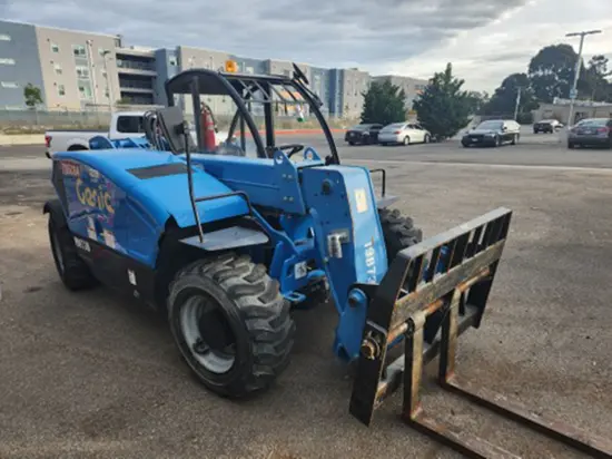 2017 Genie GTH-5519 Forklift