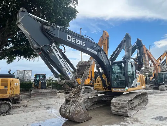 2019 John Deere 210G LC Excavator