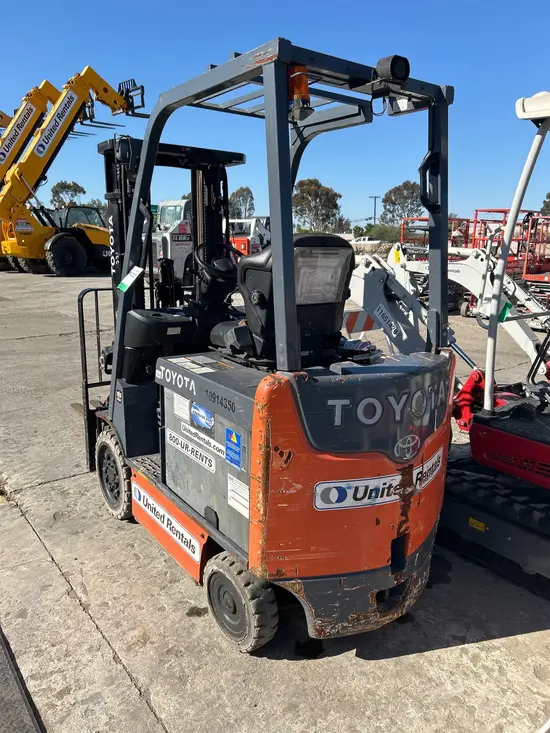 2019 Toyota 8FBCU25 Warehouse Forklift