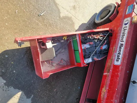2017 MEC 3346SE Scissor Lift