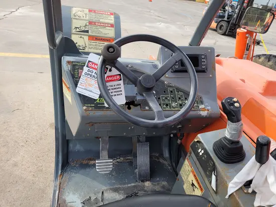 2016 XTREME XR842 Forklift
