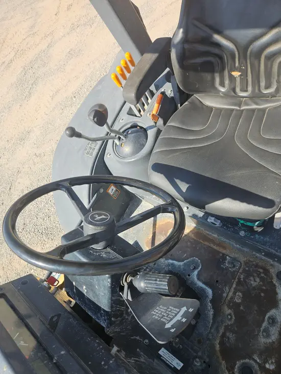 2019 John Deere 210L EP Wheel Loader