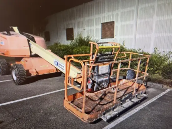 2016 JLG 400S Boom Lift