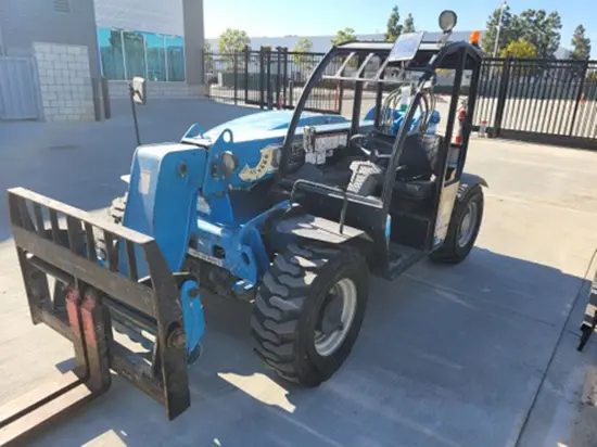 2017 Genie GTH-5519 Forklift