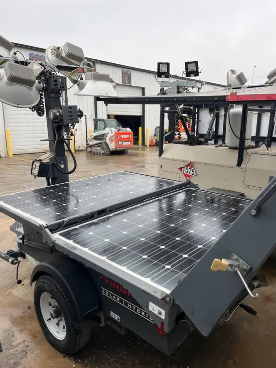 2015 Magnum Pro MLT4000SD Portable Light Tower