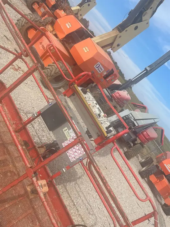 2017 Skyjack SJ86T Boom Lift