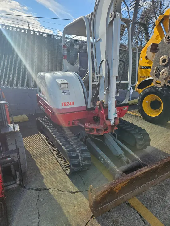 2019 Takeuchi TB240 Mini Excavator