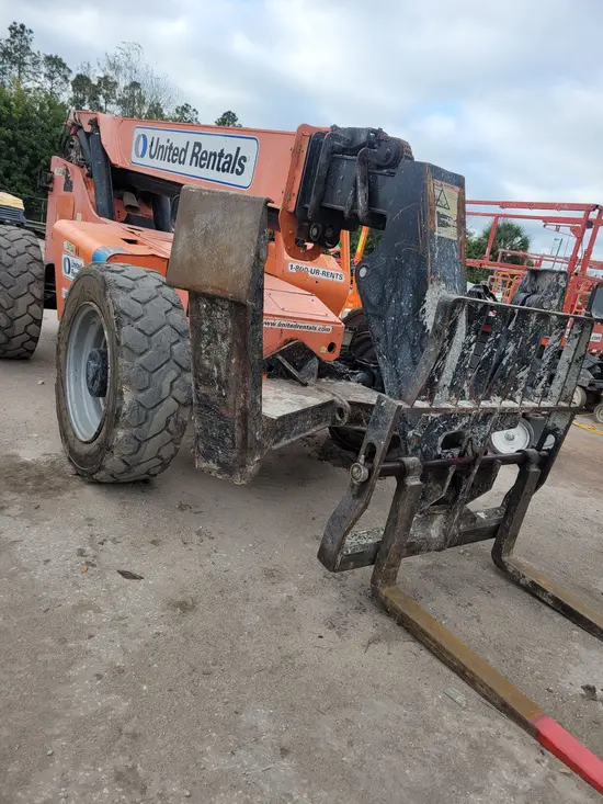 2016 SKYTRAK 10054 Forklift
