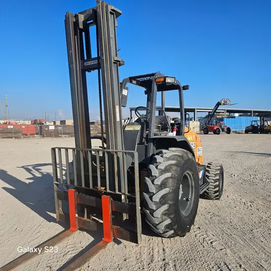 2019 Case 586H Forklift