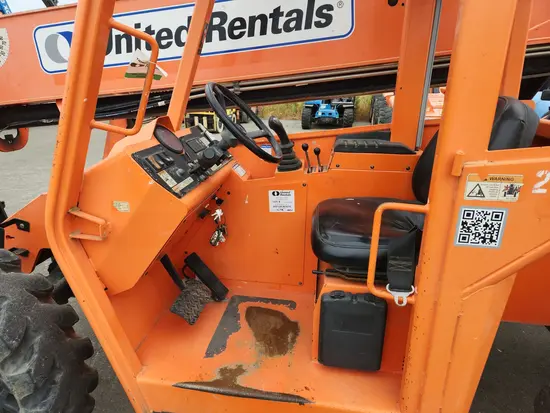 2015 SKYTRAK 6042 Forklift