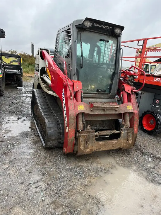 2020 Takeuchi TL12R2-CR Track Loader