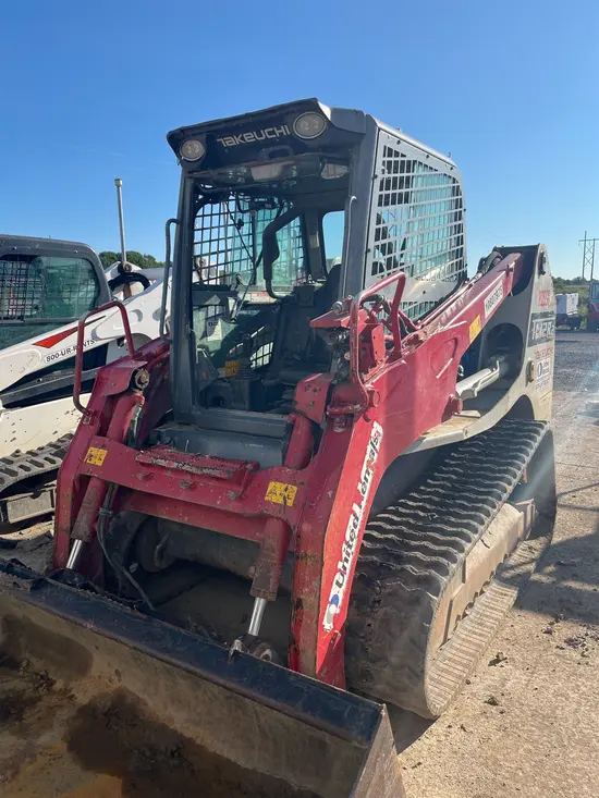 2018 Takeuchi TL12R2-CR Track Loader