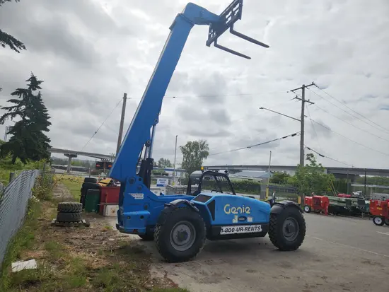 2015 Genie GTH-844 Forklift