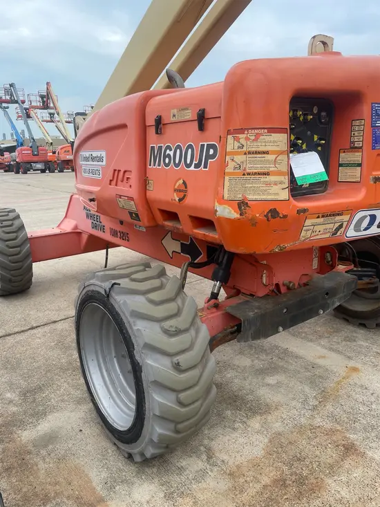 2013 JLG M600JP Boom Lift