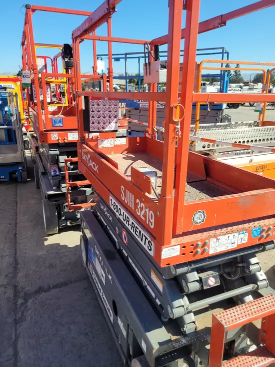 2017 Skyjack SJIII3219 Scissor Lift