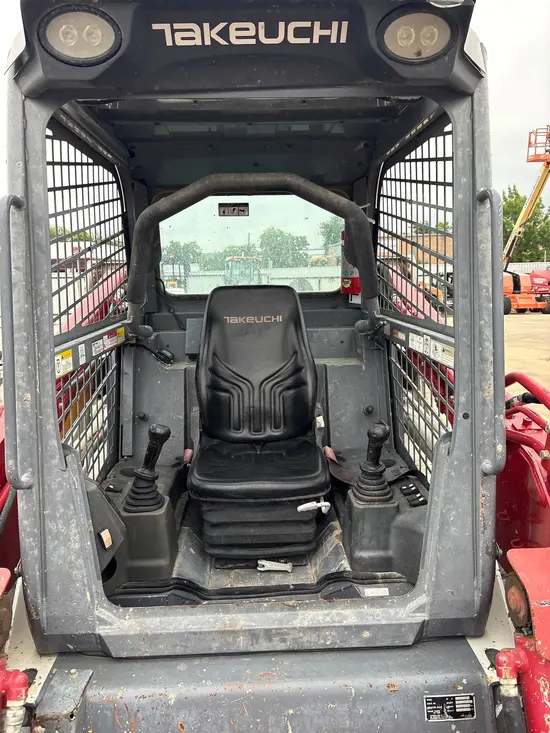 2017 Takeuchi TL12R2-R Track Loader