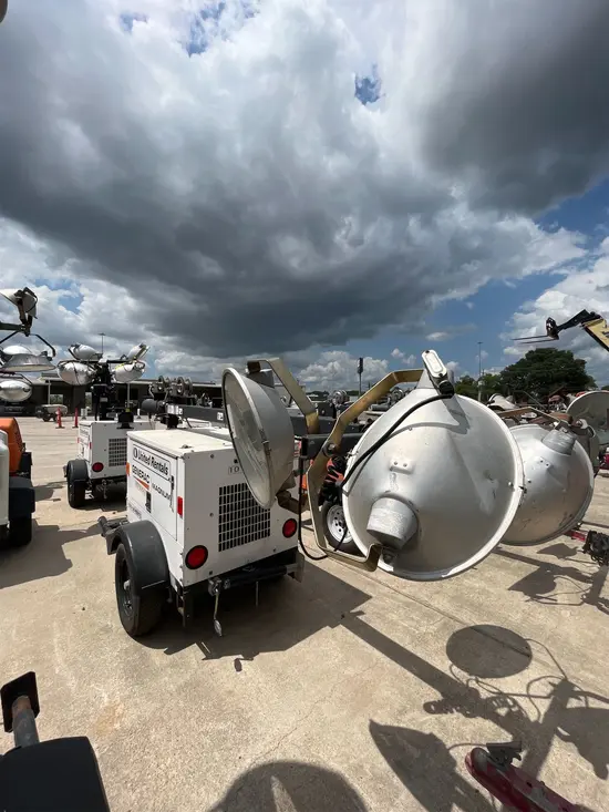2018 Magnum Pro MLT3060 Portable Light Tower