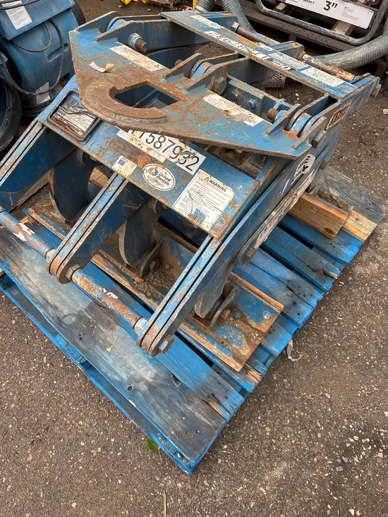 2023 Kenco KL12000