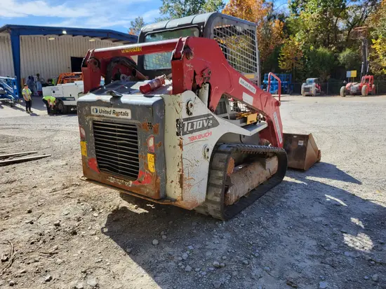 2019 Takeuchi TL10V2-R Track Loader