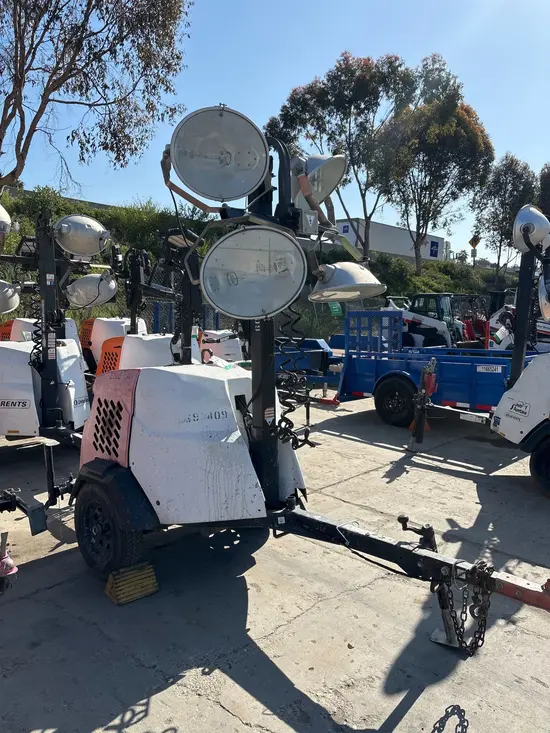 2017 Magnum Pro MLT6SM Portable Light Tower