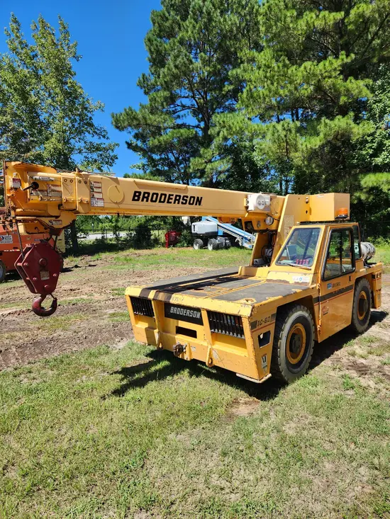 2013 Broderson IC-80-3J