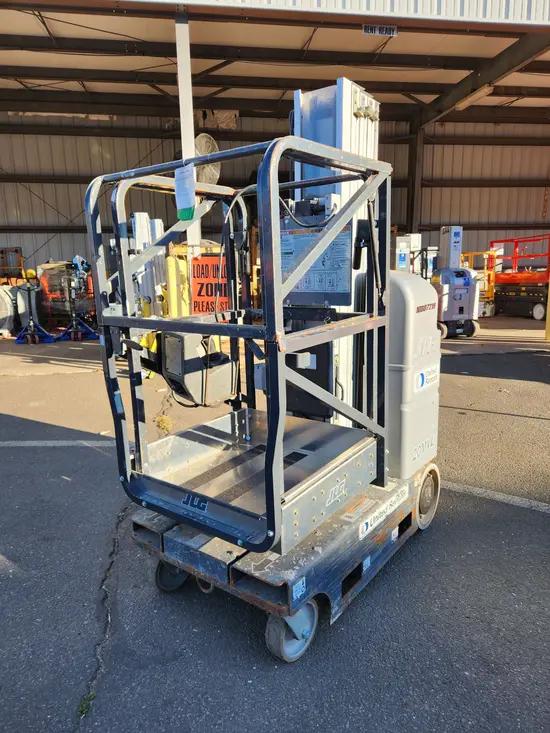 2018 JLG 20MVL Self-Propelled One-Person Lift