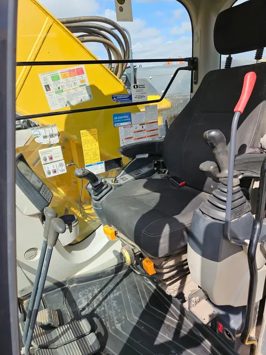 2019 Kobelco SK230SRLC-5 Excavator
