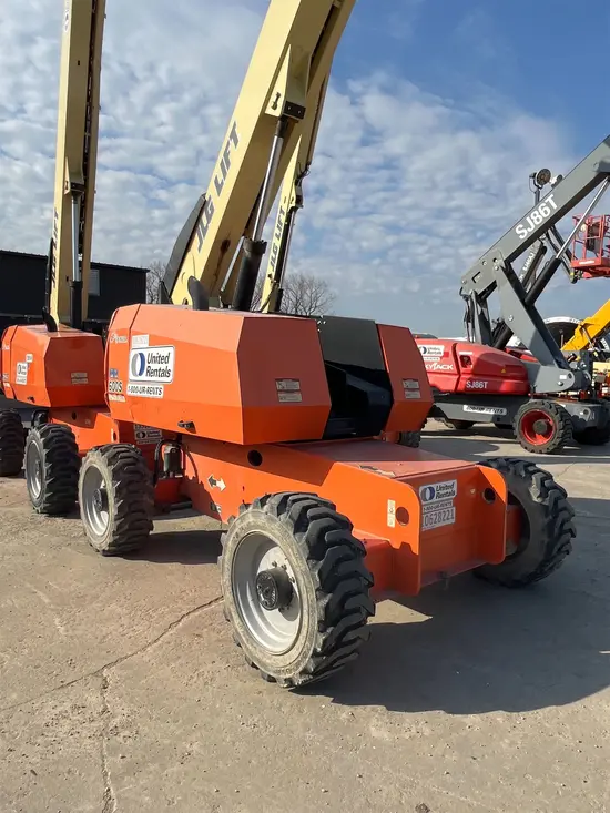2017 JLG 600S Boom Lift